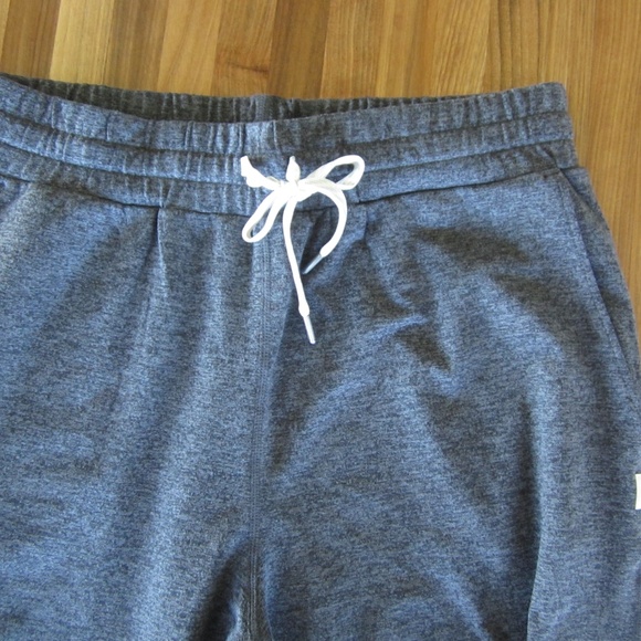 NWOT Vuori Performance Jogger Long Size XS - Picture 6 of 6